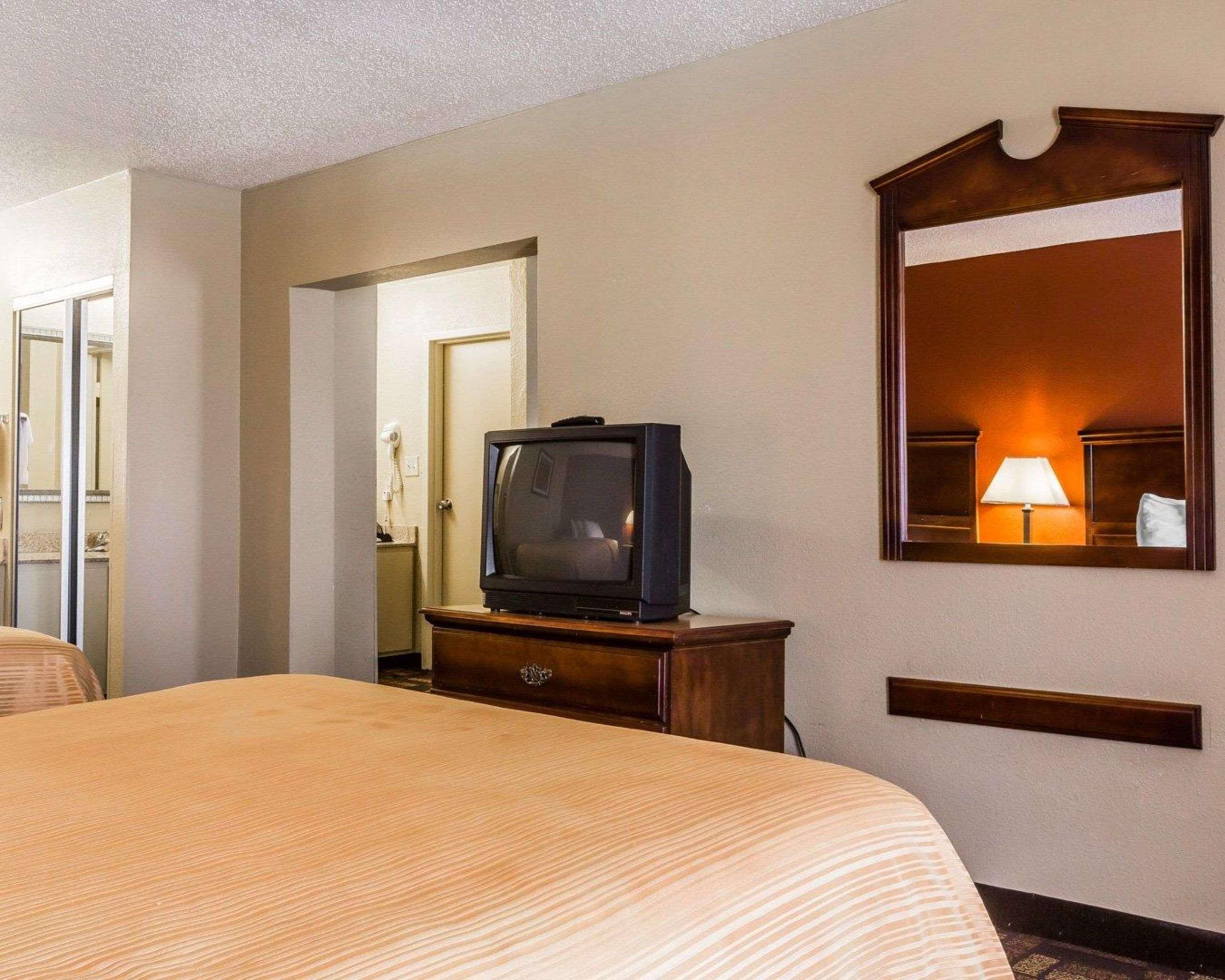Motel 6 Montgomery, Al - Eastern Blvd. Экстерьер фото